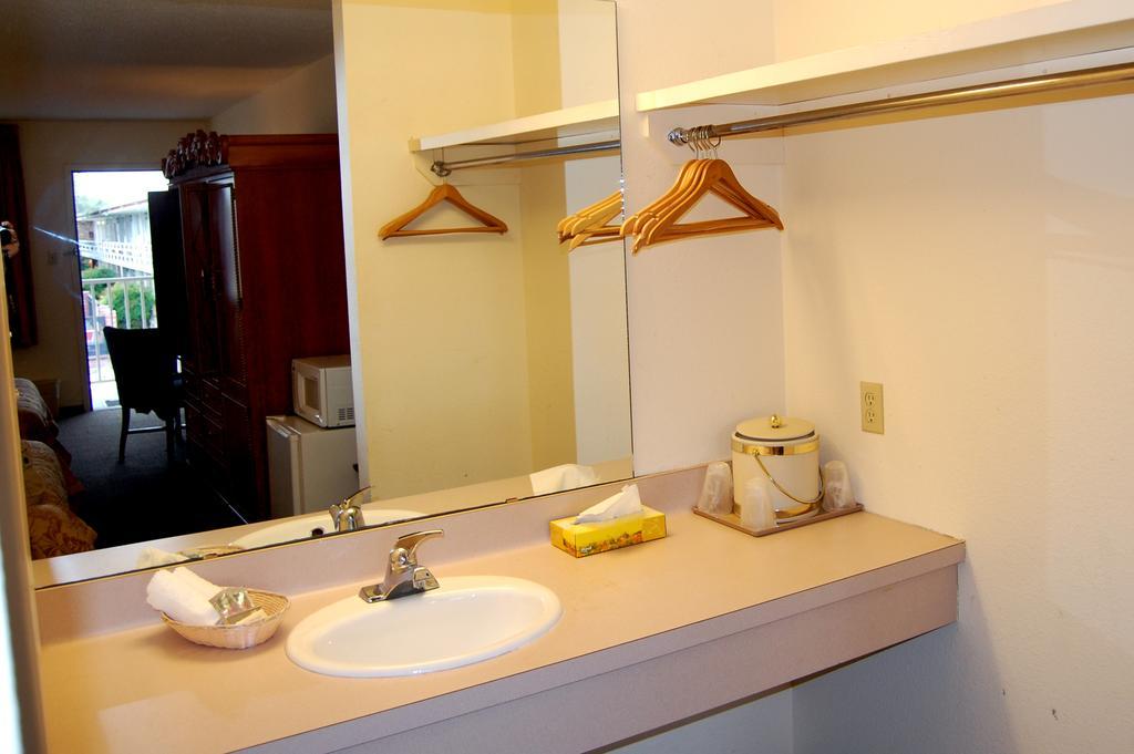 Columbus Inn 部屋 写真